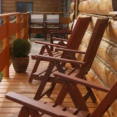 Dom Z Bali 住宿加早餐酒店 Miłków