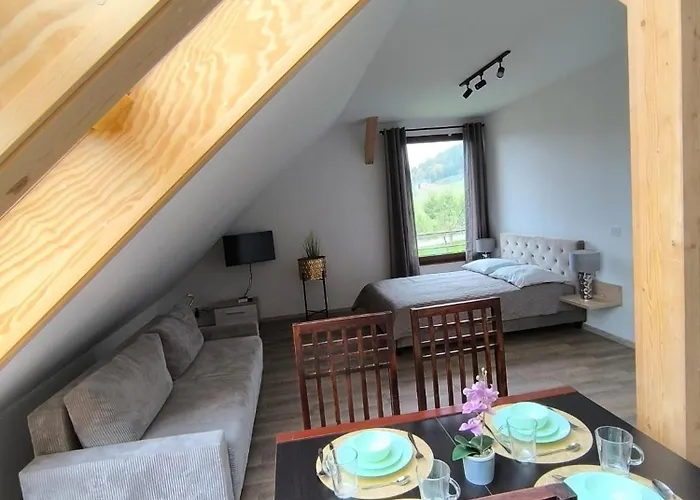Dom Z Bali Bed & Breakfast Milkow (Lower Silesia)