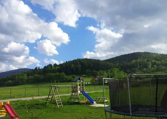 Bed & Breakfast Dom Z Bali Miłków